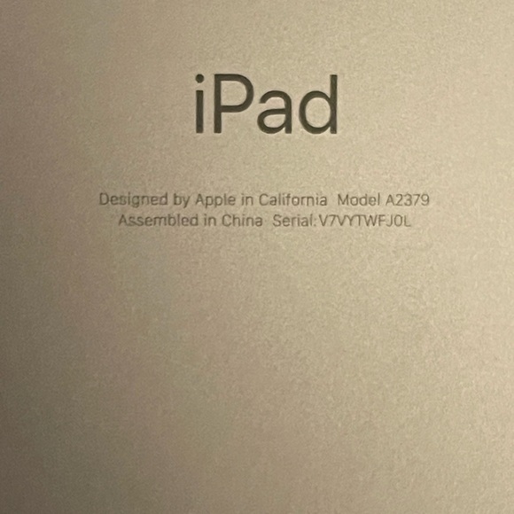 Apple iPad Pro 12.9” 5th Gen WiFi and cellular capable. Perfect condition - Picture 3 of 6